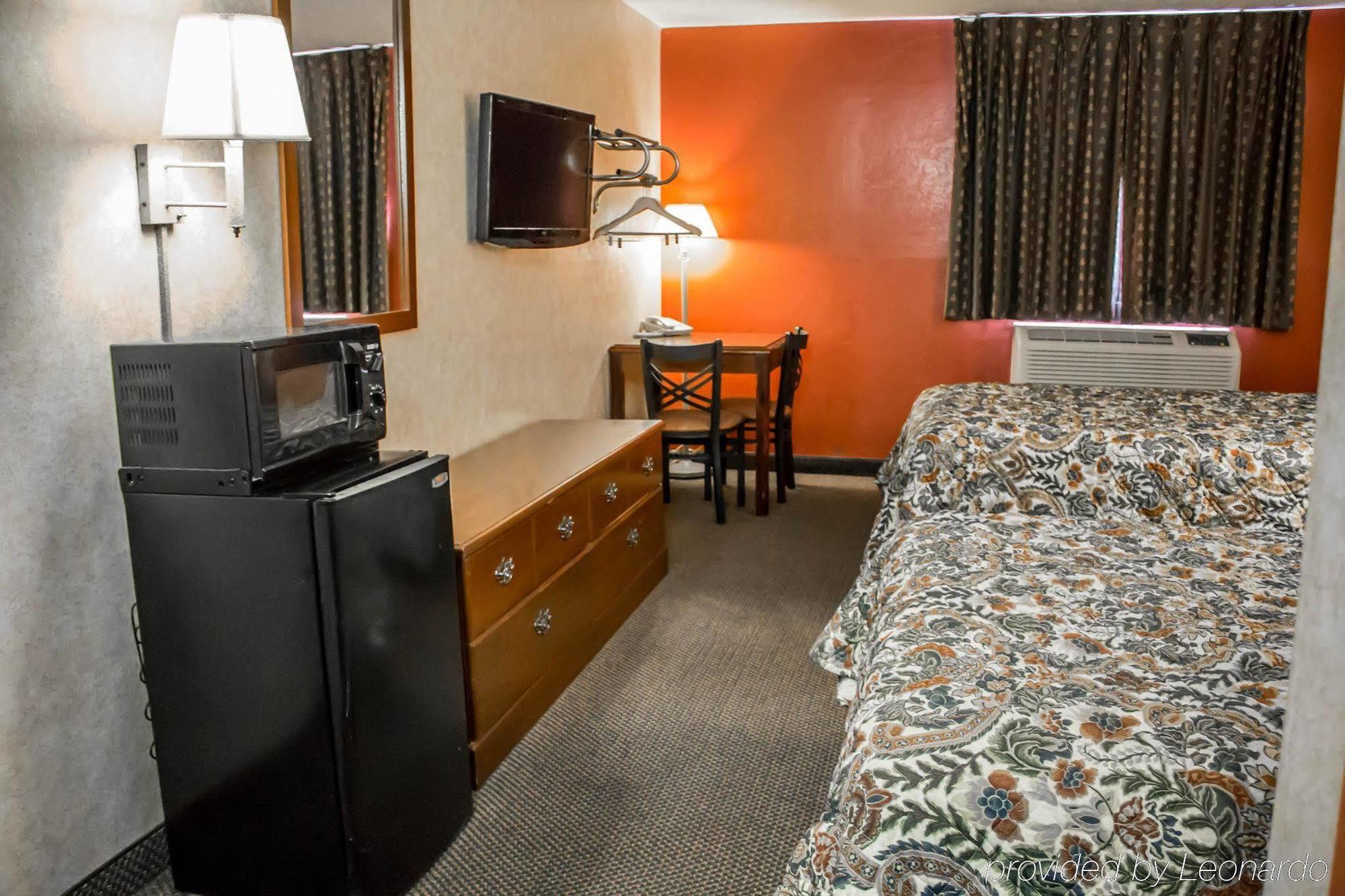 Hotel Econo